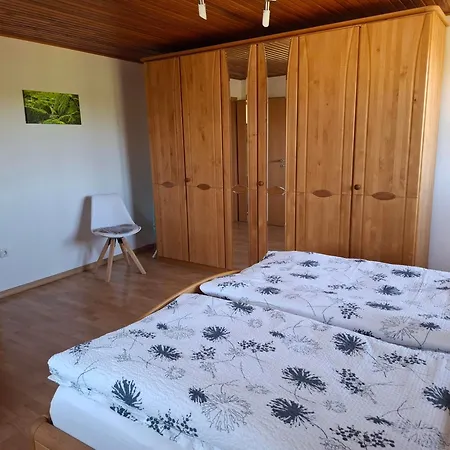 Eifelruhe Apartment *